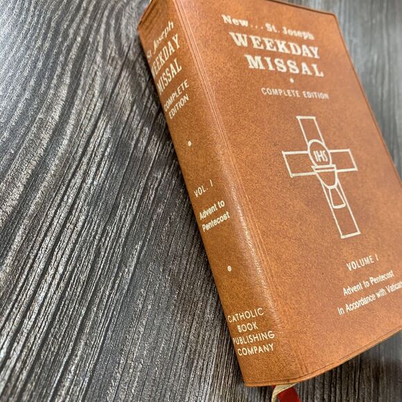 St. Joseph Weekday Missal (Vol. 1- COMPLETE EDITION -ADVENT TO PENTECOST - - Picture 3 of 12
